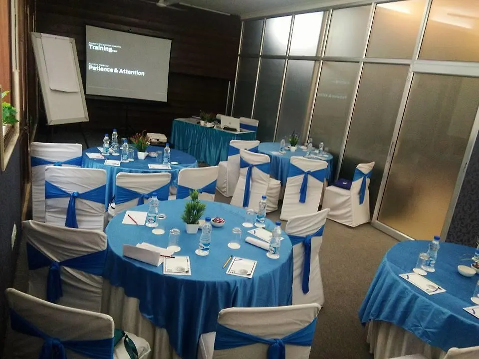 The Essence Suite Gurgaon Hotel